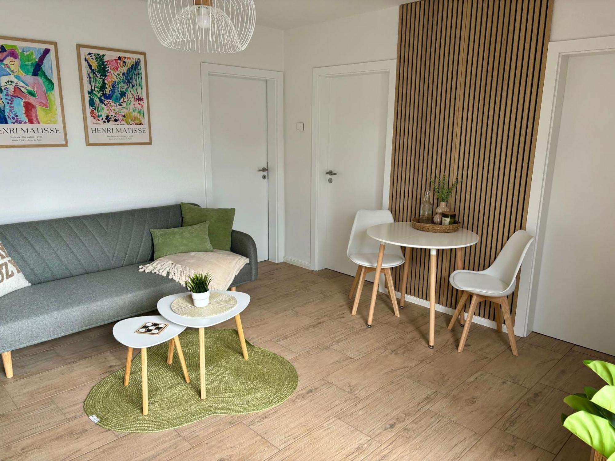 Home & Apart - Apartment Im Herzen Von Kreyenbrueck - Apartment 1 Oldenbourg Extérieur photo